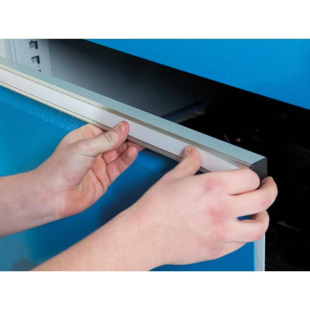 Immagine del prodotto n. 4: Banco da lavoro mobile Bedrunka+Hirth R 18-16, AxLxP 880 x 1.200 x 540 mm, grigio chiaro, azzurro, 2 ripiani, 4 cassetti 2x100 + 2x150 mm